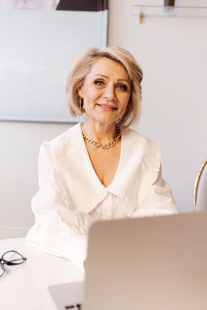 Evelyn Johnston